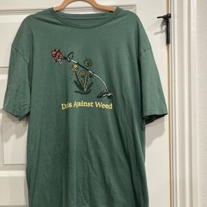Green Graphic Tee - Short Sleeve